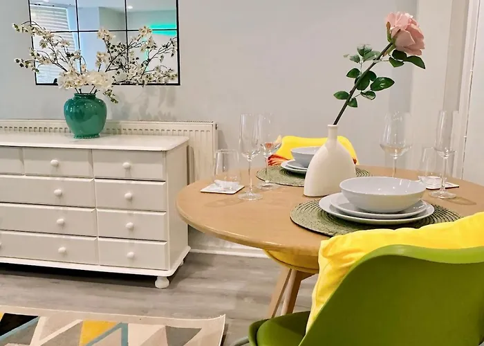 House Andiamo Portsmouth, Centrally Located, Sleeps 3